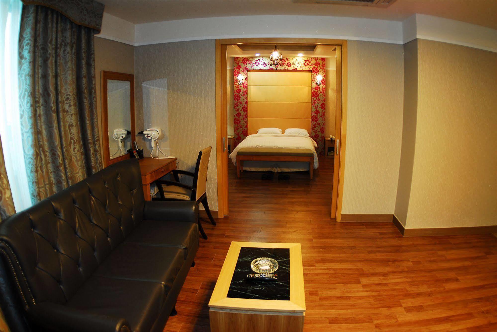 Tae Pyeong Yang Hotel Ansan Ngoại thất bức ảnh